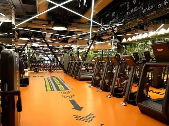 SPOR SALONU ZEMİN KAPLAMA 